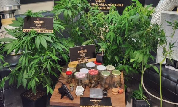 İzmir polisinden zehir baskını!